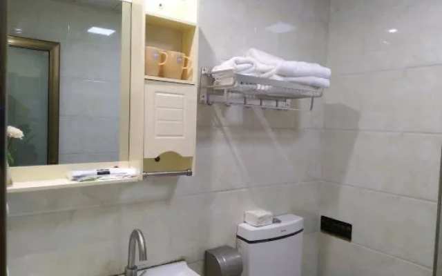 Chongqing Xinruihe Apartment – Bathroom – Chongqing