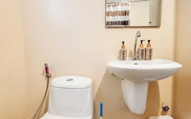 Elegant 2 Bedrooms With Pool View