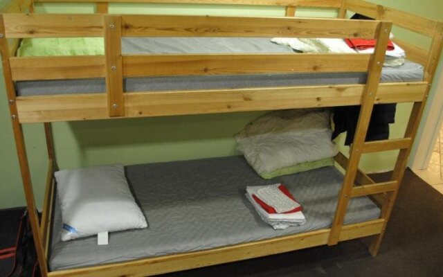 Lodging houses Like