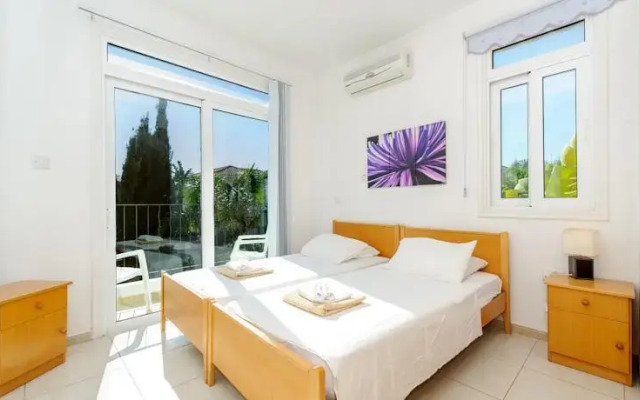 Villa Aurora