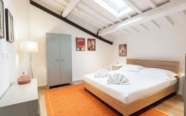 Salutati Apartments by MMega