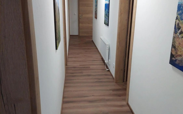 Stony Sea Apartments