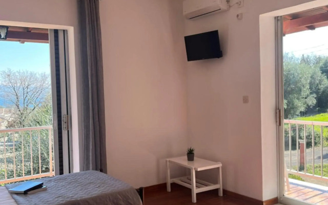 Ilias Apartments
