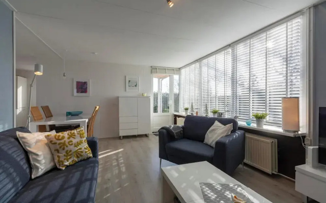 Holiday Home Near Bulb Fields With Garden