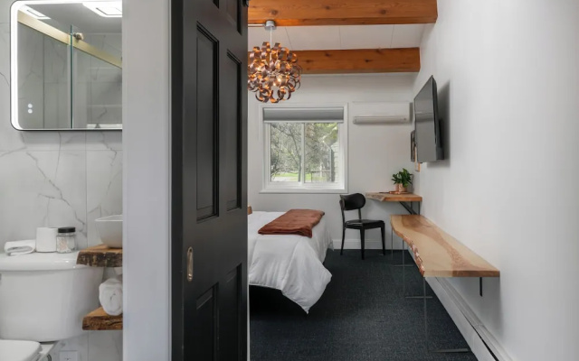 The Lincoln Boutique Motel