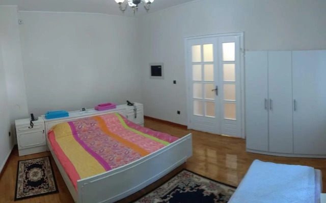 Resident Hill Resort