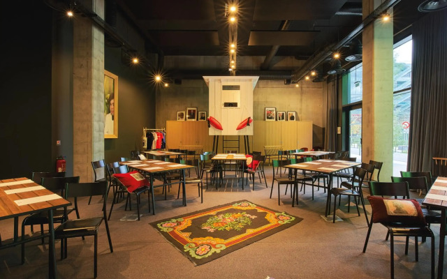 MOB Hotel Lyon Confluence