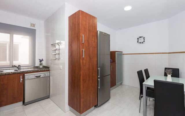 Suncity Plaza Apartments