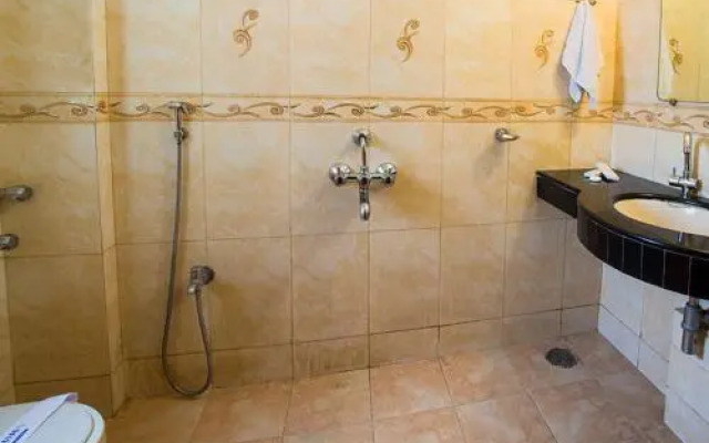 Amrita Executive Hotel