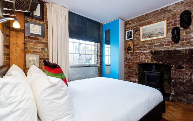 Characterful London Bridge Loft