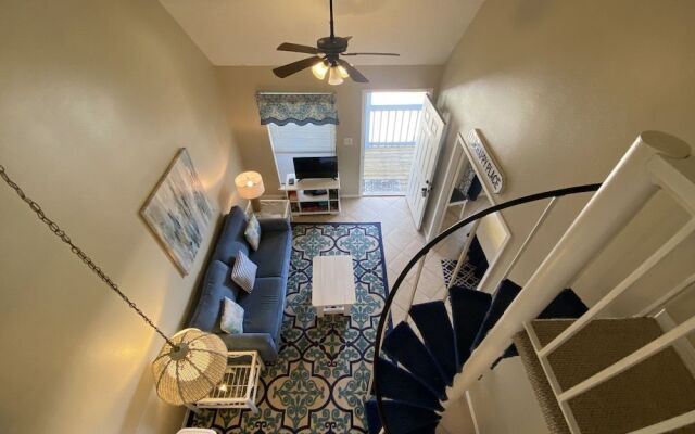 The Cove 209A by ALBVR