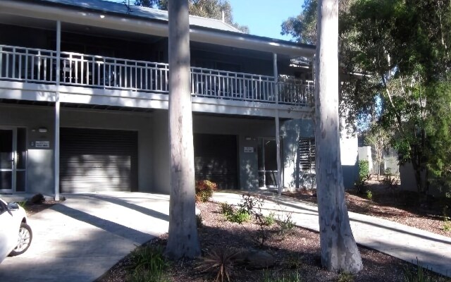 Blackbutt - Deluxe Family Townhouse
