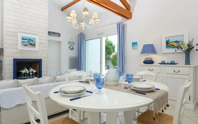 Luxurious Villa With a Dishwasher, Only 3.5km From the Beach
