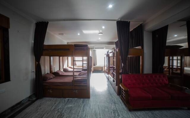 Pearl Courtyard Dormitory