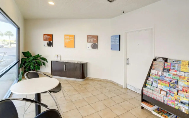 Motel 6 Destin, FL