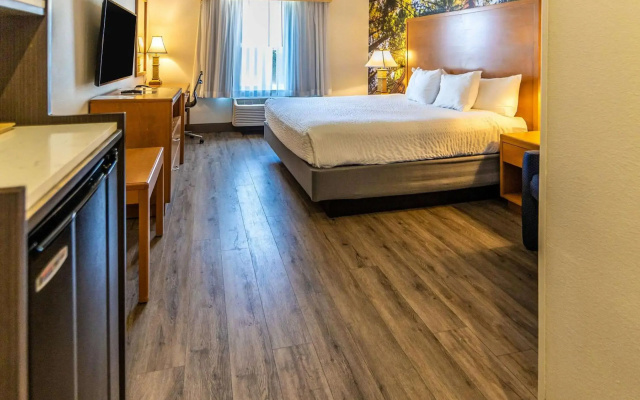 The Hanford Hotel, an Ascend Collection Hotel