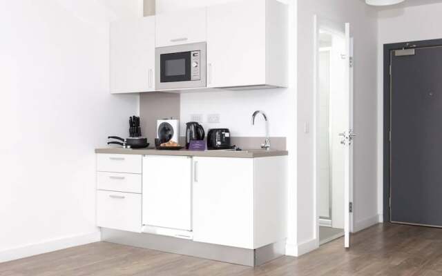 Beautiful Apartment In Vibrant City Centre!