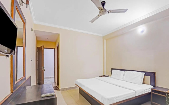 OYO 84081 Hotel Suhani Katra