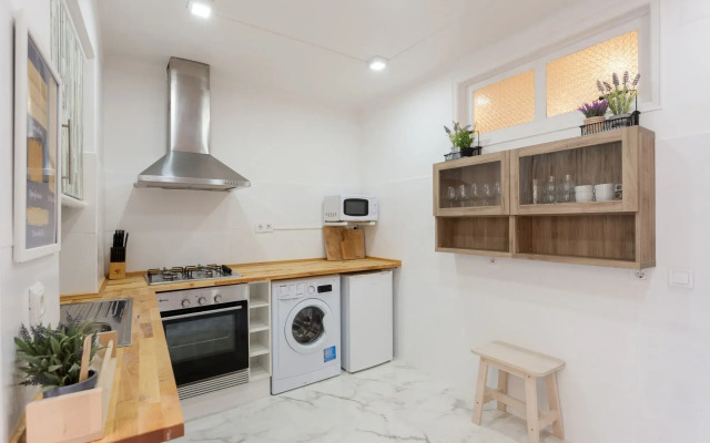 Liberty Duplex I By Lu Holiday