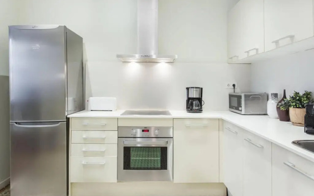 4bedroom apartment with a balcony in Las Ramblas 1 2