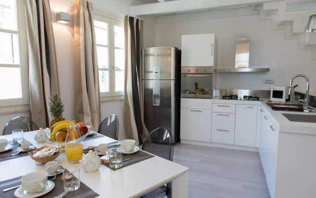 Birkin Luxury Rooms and Apartments