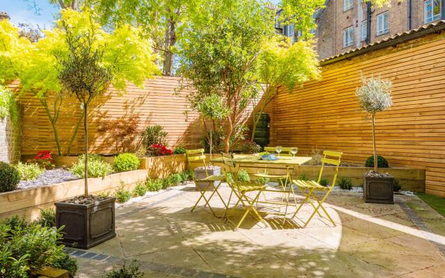Stunning Home Near Earl s Court