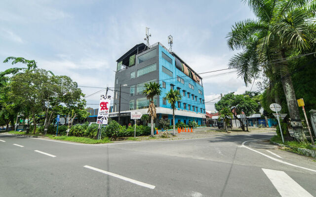 Airy Polonia Abdullah Lubis 3 Medan