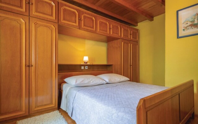 Nice Home in Kucice With Wifi and 4 Bedrooms