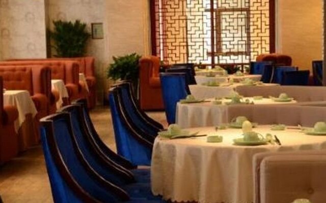 Elong Anyun Hotel (Dalian Development Zone Ansheng Shopping Plaza Jinma Road)