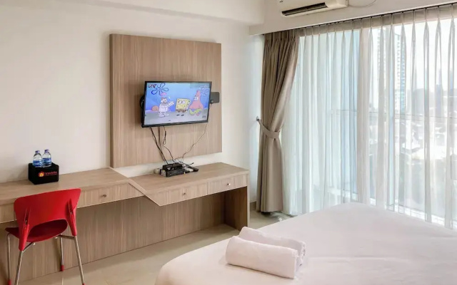 Homey And Nice Studio Tamansari The Hive Apartment
