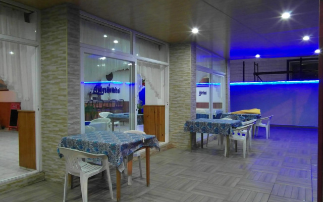 Aysev Hotel