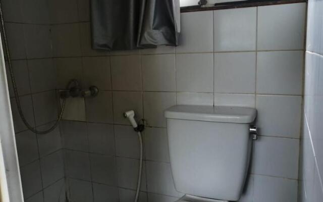 OYO 3231 Grand Suites Palace 3