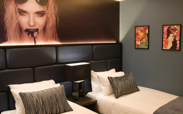 The Residence Hotel