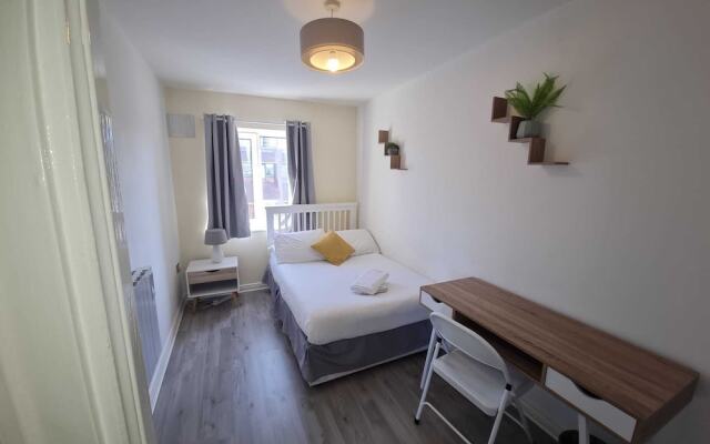Modern 1-bedroom Close to the Liffey