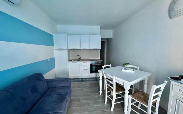 Two-room Apartment With Swimming Pool Castelsardo Sleeps 4