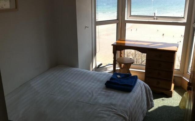 Carlyon Guest House