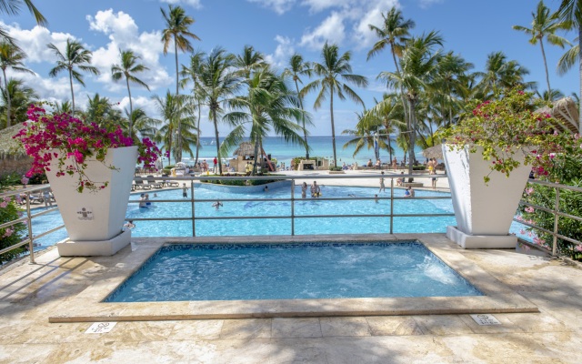 Viva Wyndham Viva Wyndham Dominicus Beach Resort — All Inclusive