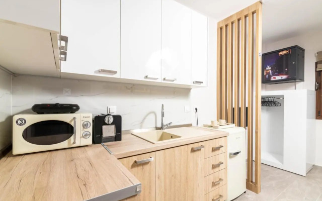 F & B Collection- 360 View Mini Penthouse