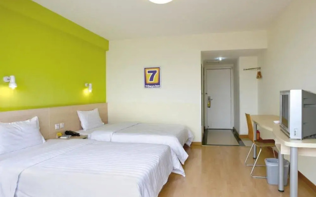 7 Days Inn