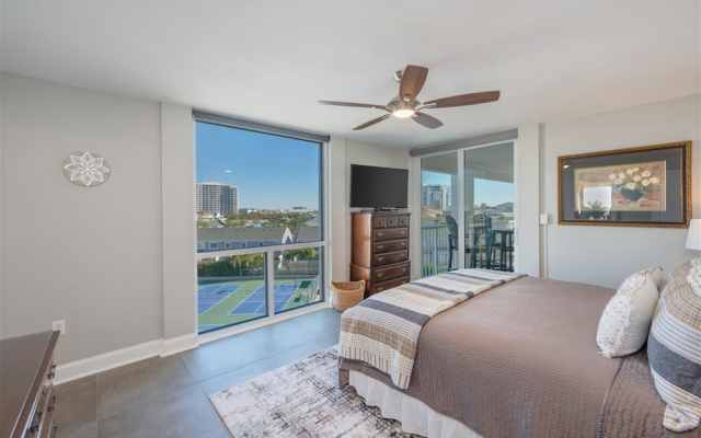 Shoreline Towers 3051 3 Bedroom Condo