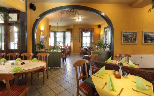 Gaststätte und Pension Felsenthal