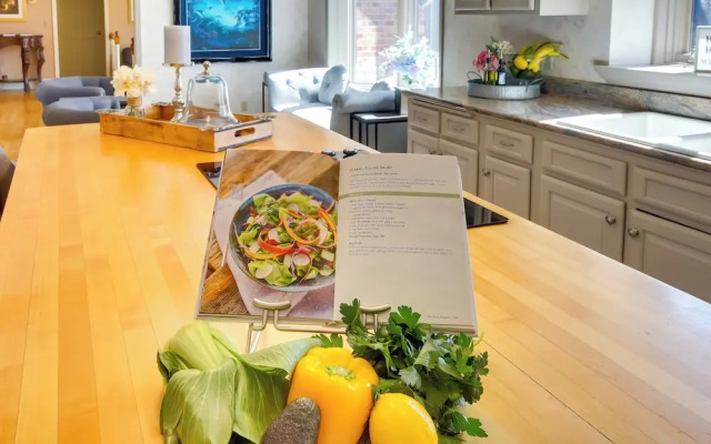 Spacious & Secluded Madison Home Near Dtwn!