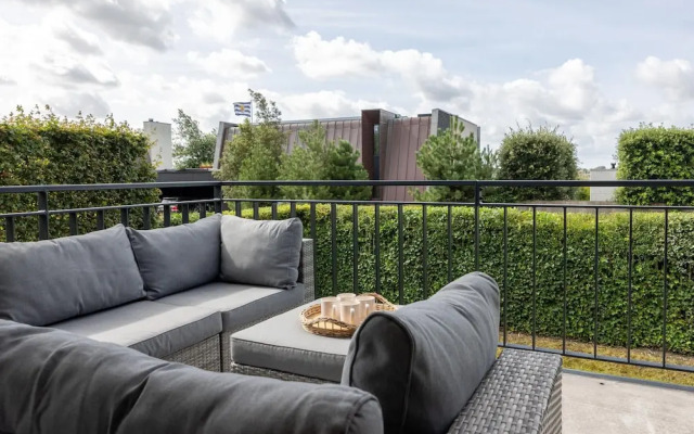 Holiday Home Near Veerse Meer With Terrace