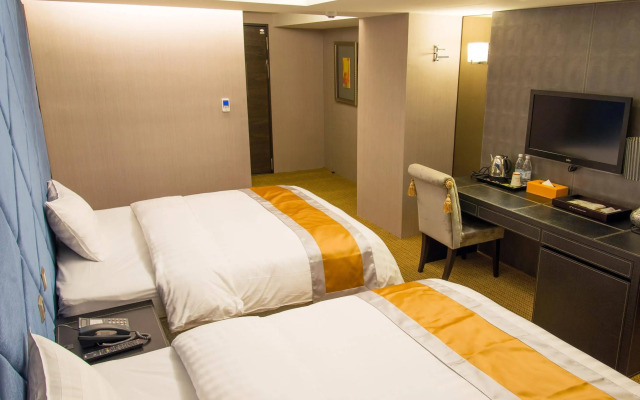 Ren Mei Fashion Hotel