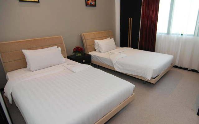 Likas Square Apartment Hotel