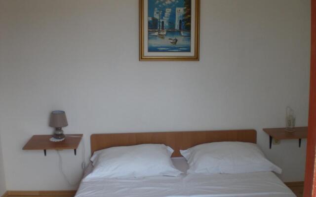 Apartments Dujmović