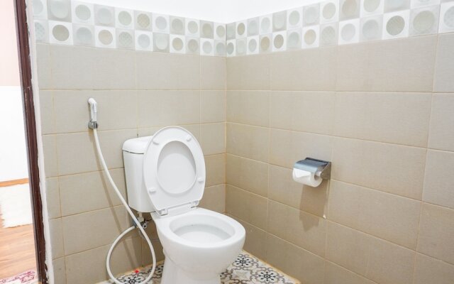 Granada Syariah Home Stay by OYO Rooms