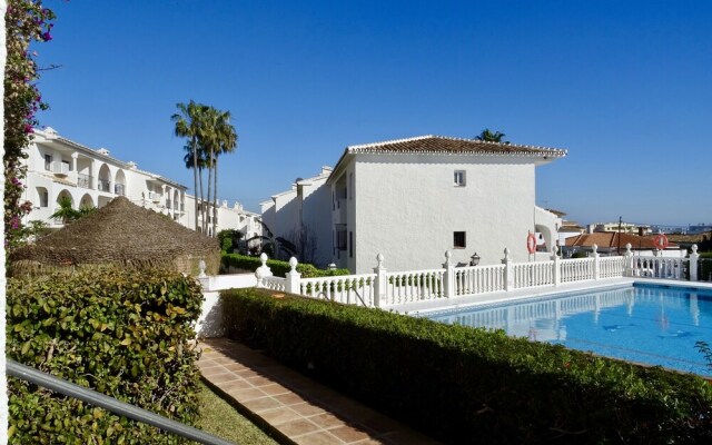 Las Farolas Poolfront in Mijas Costa