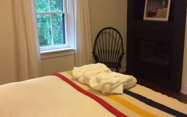 Woodbourne Inn