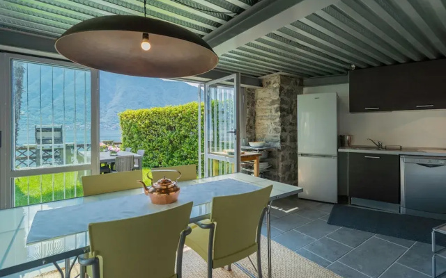 Sala Comacina Villas